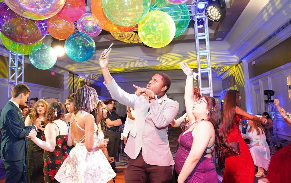 Carlin Prom Attendees Taking Selfies